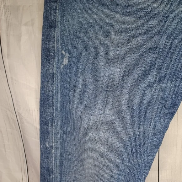 Lucky Brand Sweet N Straight Ladies' Blue Denim Jeans With Raw Hems - Picture 5 of 13